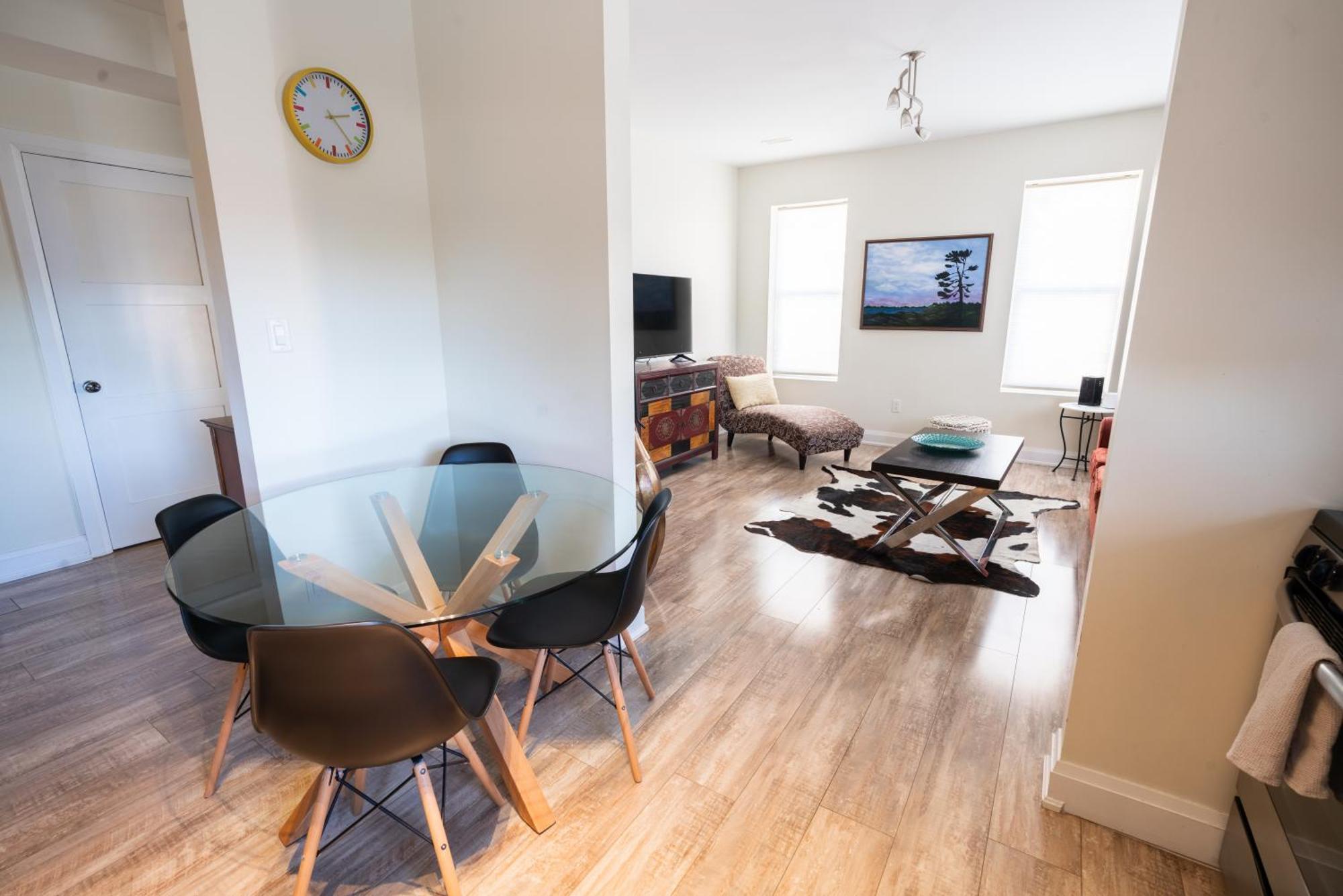 Spacious 3 Bedroom Apartment In Heart Of Niagara Thorold Ngoại thất bức ảnh
